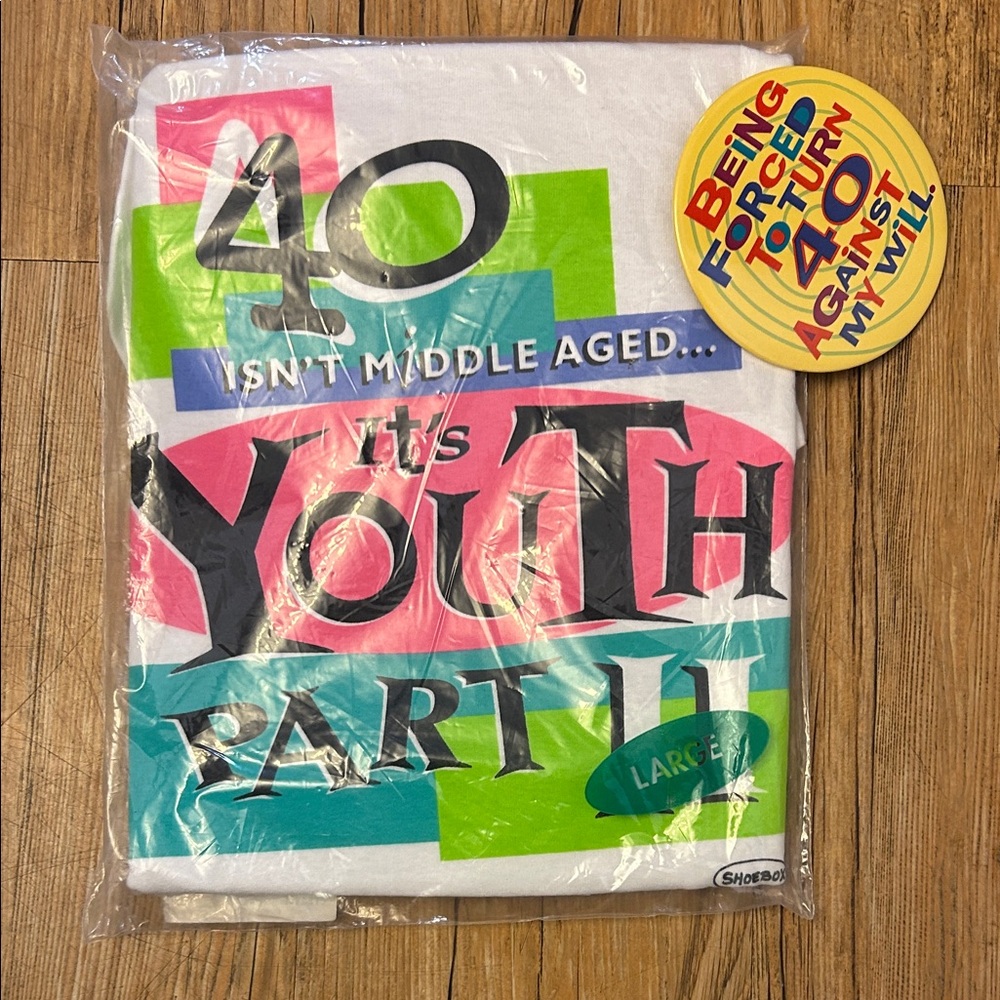 Shoebox 40th Birthday T-Shirt Large NWT and Button Vintage